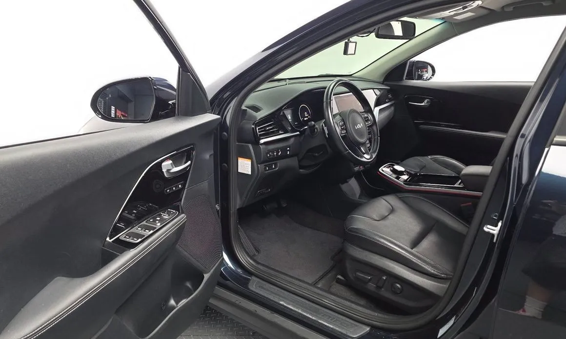 Kia Niro — фото 10