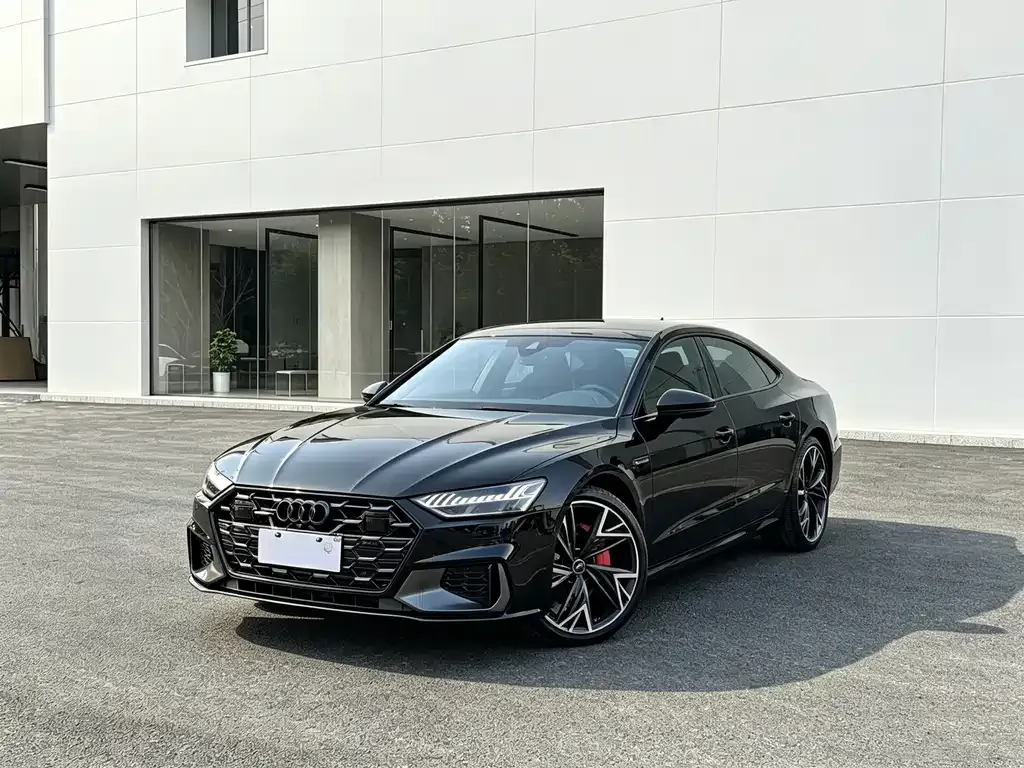Audi A7L — фото 7