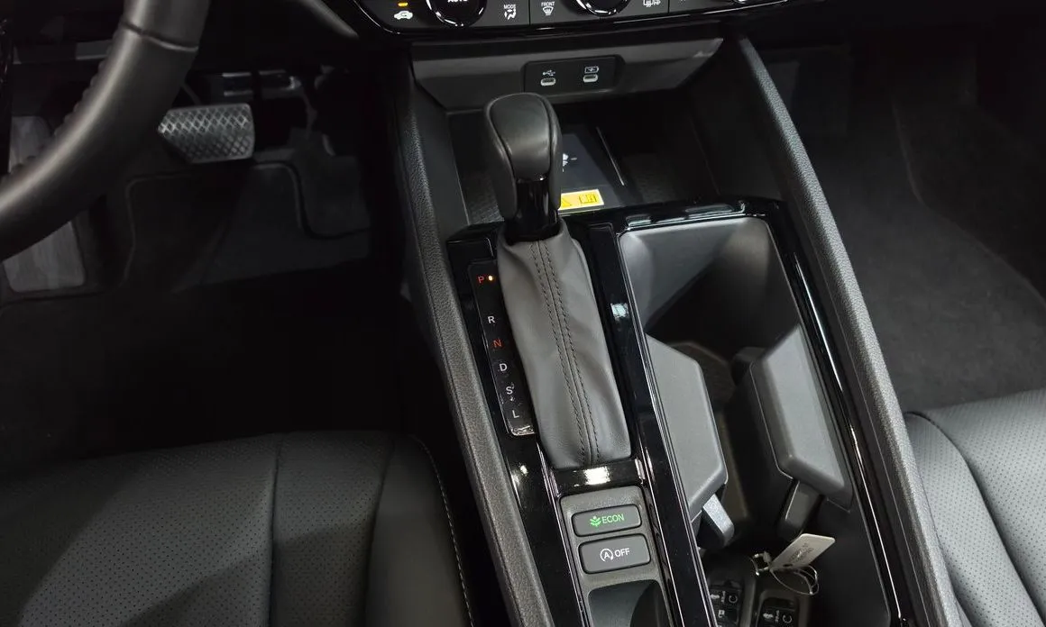 Honda Accord — фото 6
