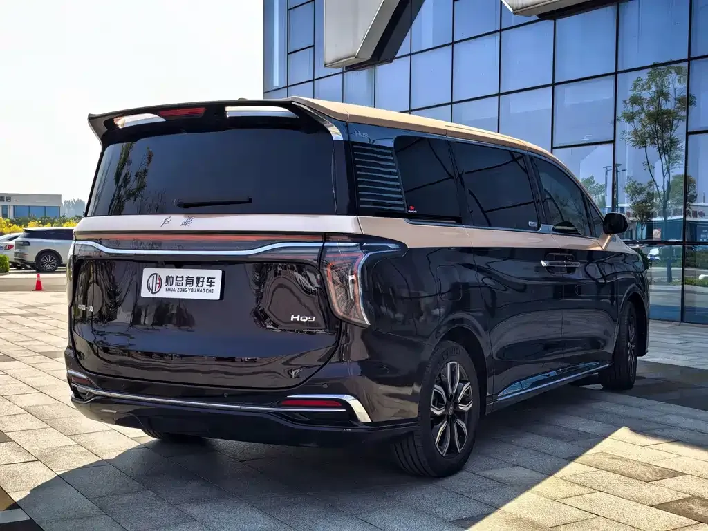 Hongqi HQ9 — фото 2