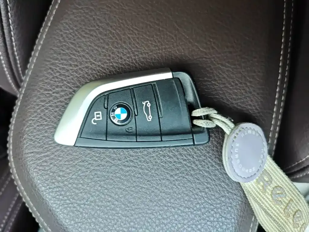 BMW X2 — фото 4