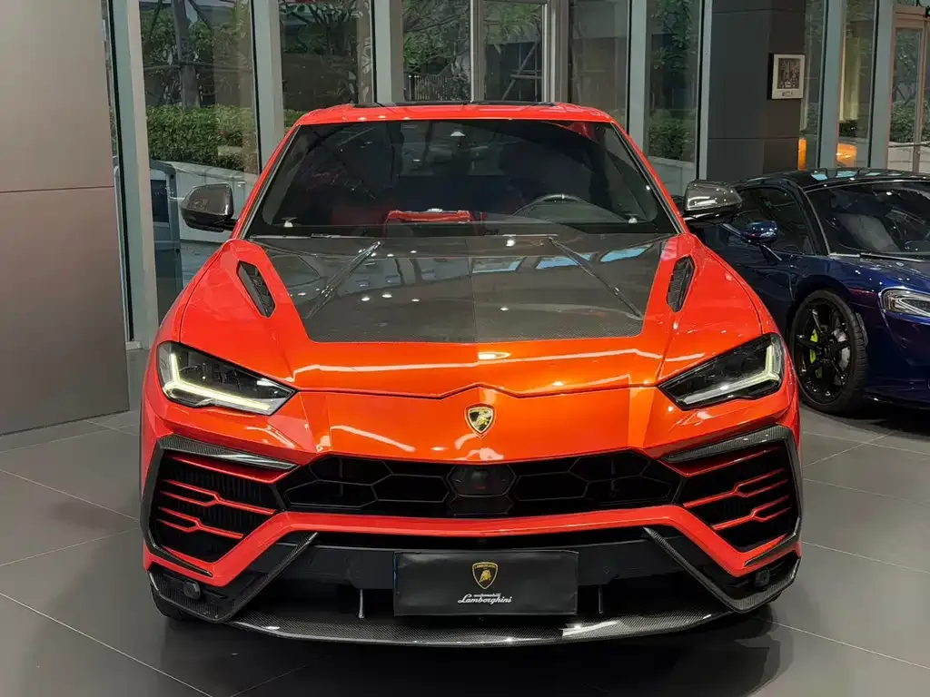 Lamborghini Urus — фото 3