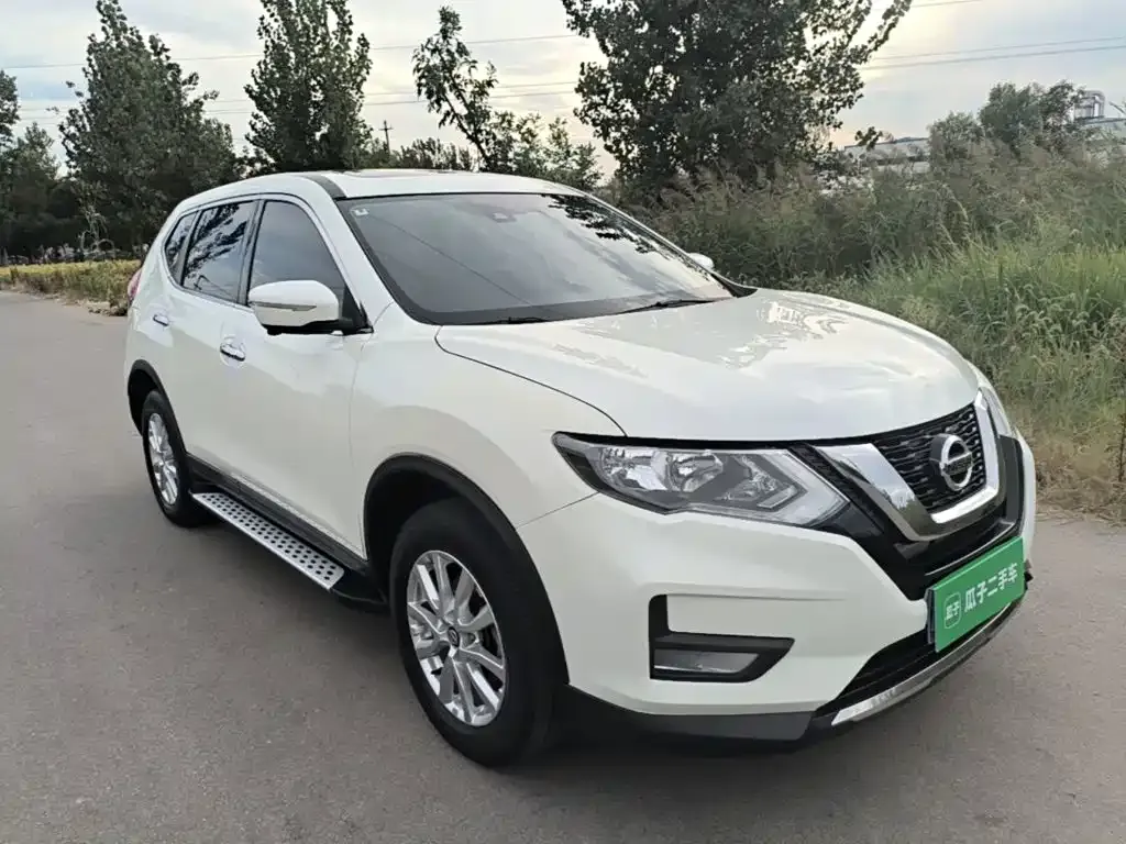 Nissan X-Trail — фото 4