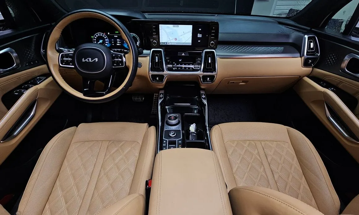 Kia Sorento — фото 8