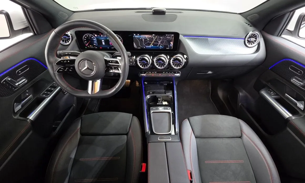 Mercedes-Benz GLA-Class — фото 10