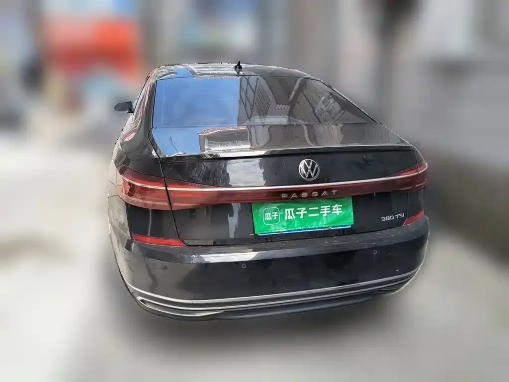 Volkswagen Passat — фото 7