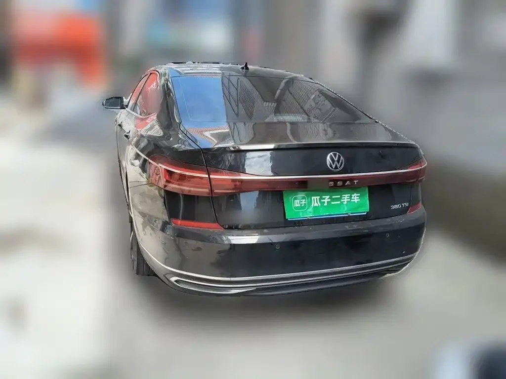 Volkswagen Passat — фото 3