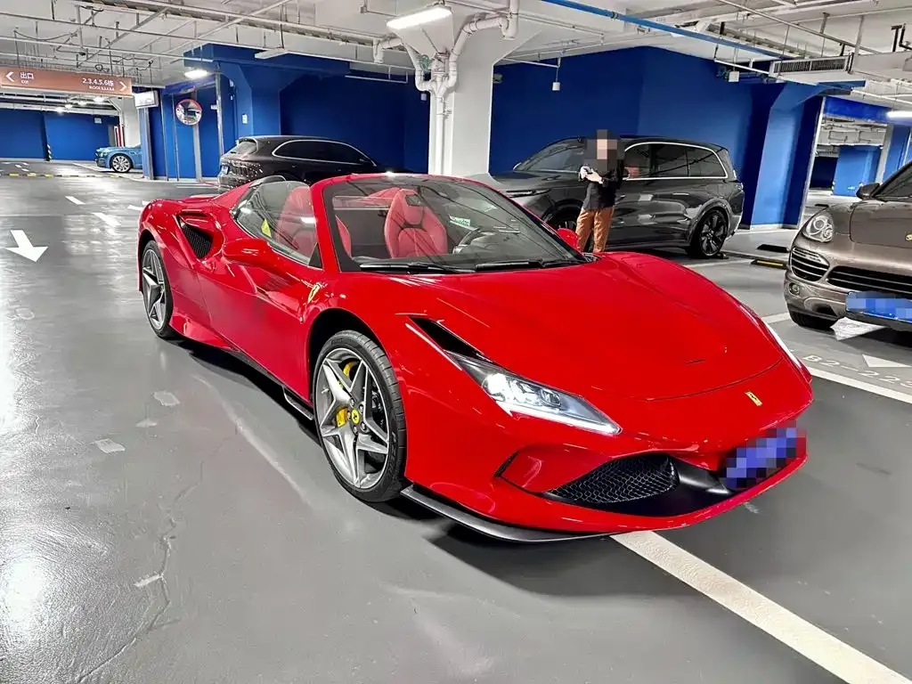 Ferrari F8 — фото 8