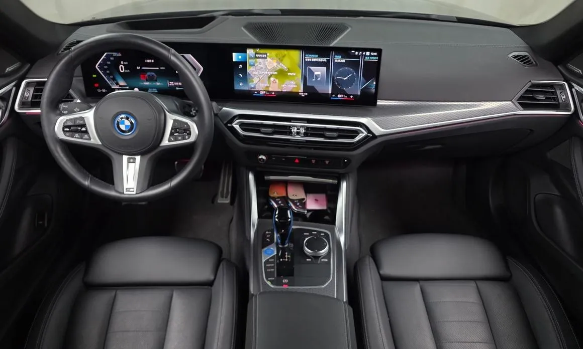 BMW i4 — фото 10
