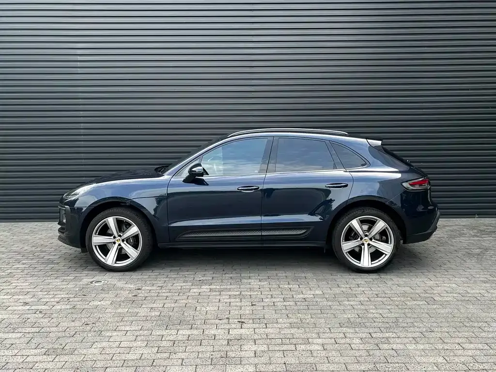 Porsche Macan — фото 6