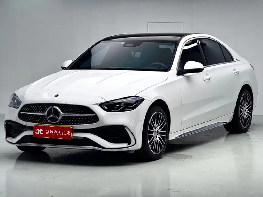 Mercedes-Benz C-Class — фото 1
