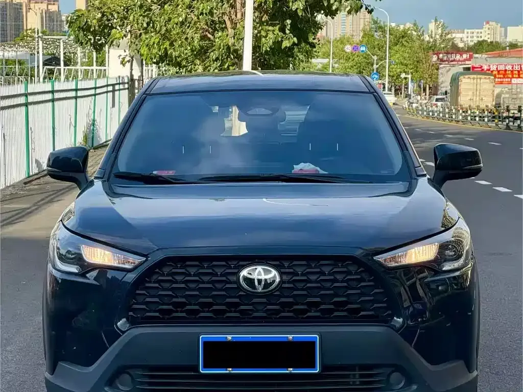 Toyota Corolla Cross — фото 4