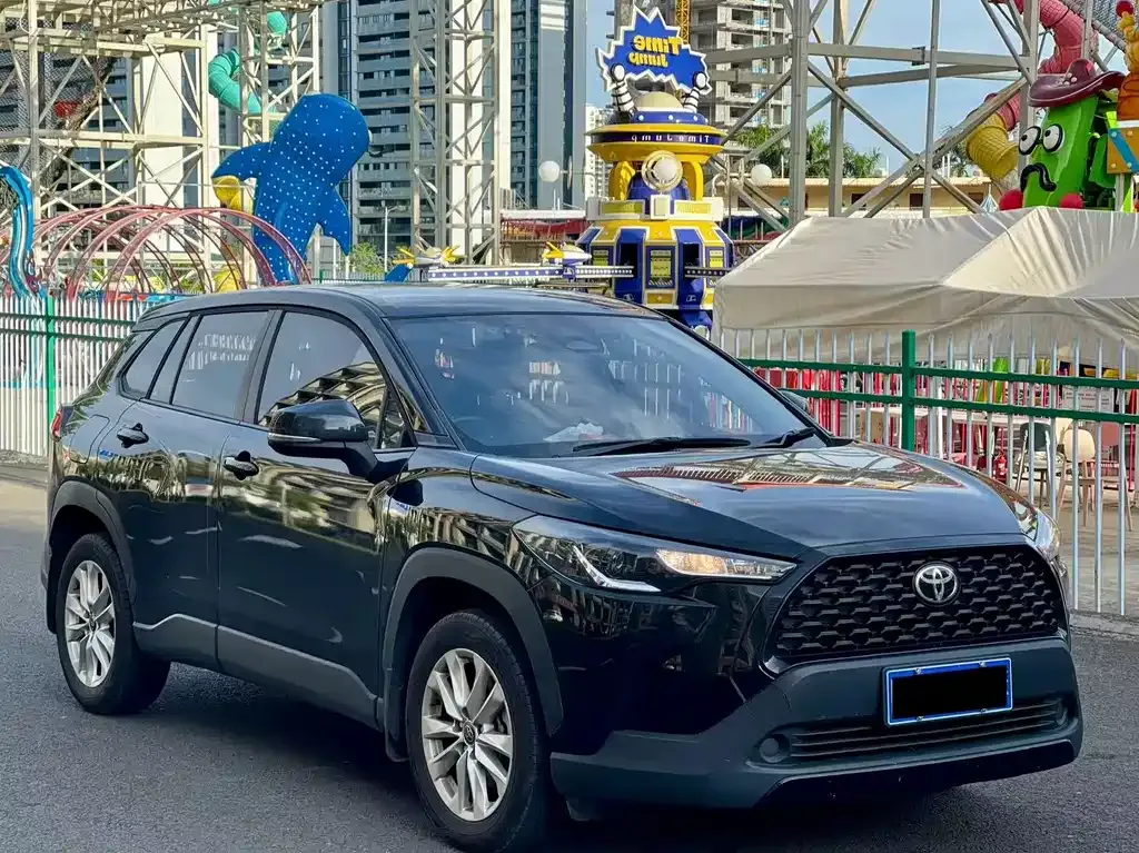 Toyota Corolla Cross — фото 3