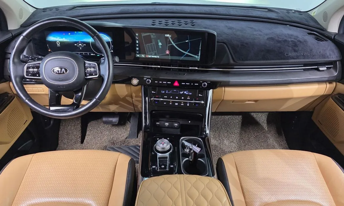 Kia Carnival — фото 10