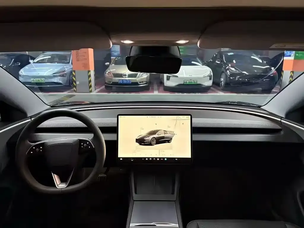 Tesla Model 3 — фото 5