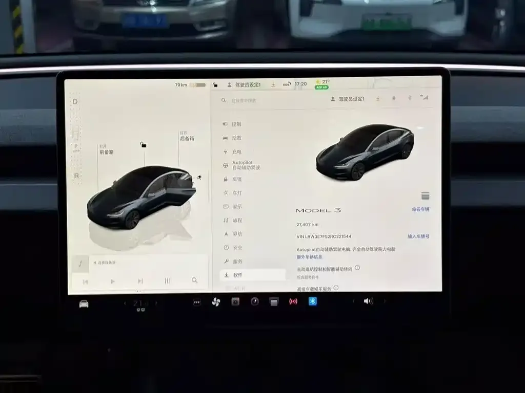 Tesla Model 3 — фото 2
