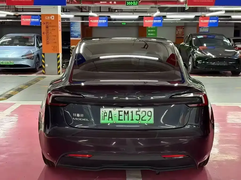 Tesla Model 3 — фото 6