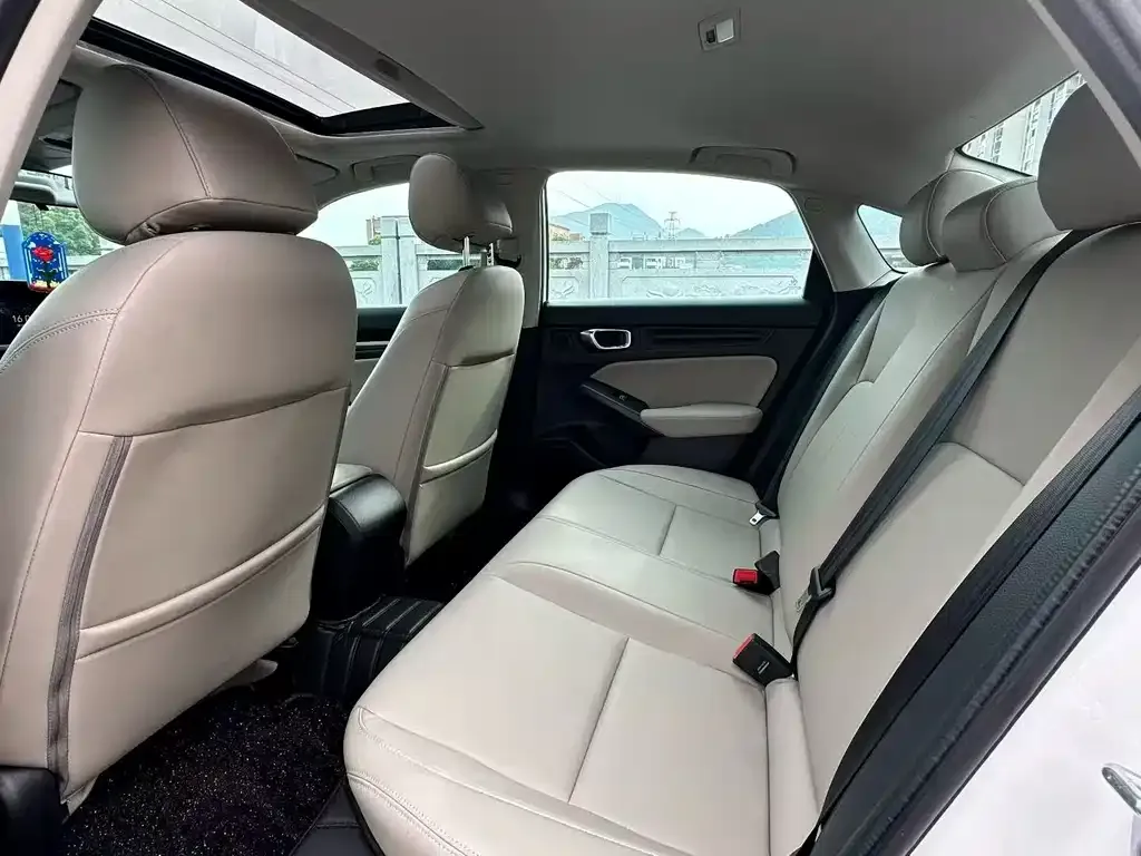 Honda Civic — фото 6