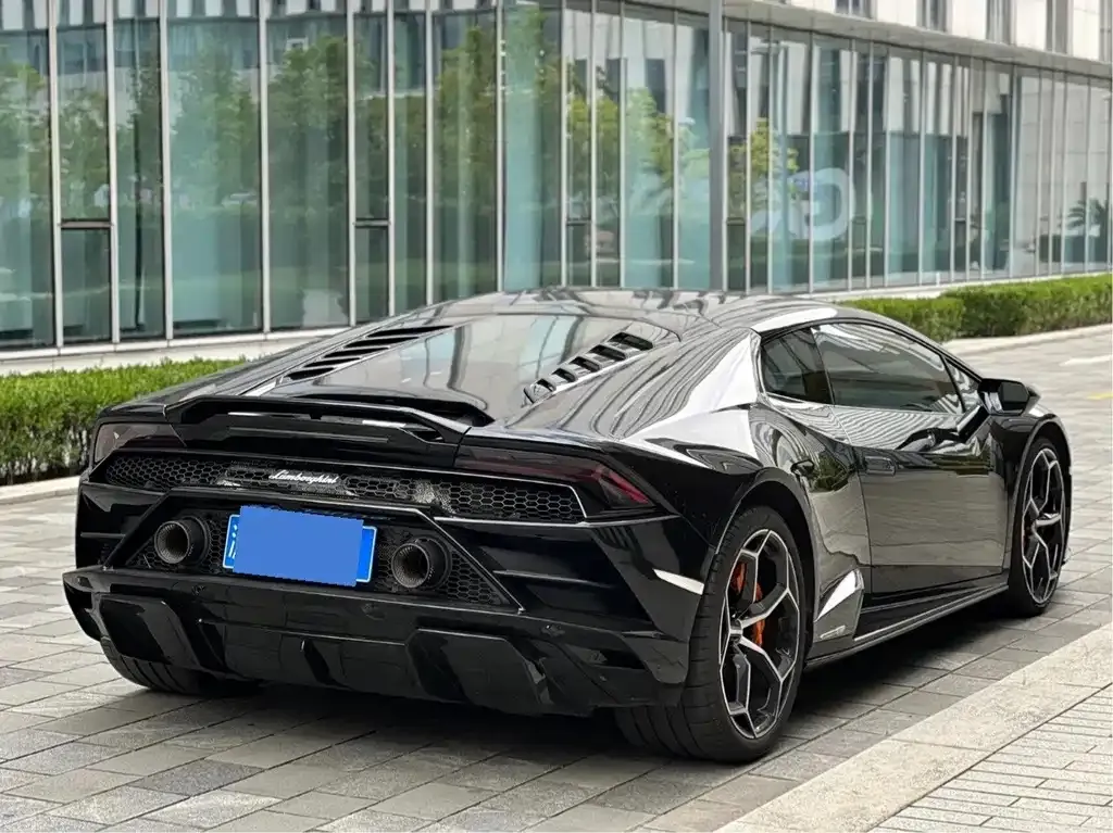 Lamborghini Huracan — фото 3