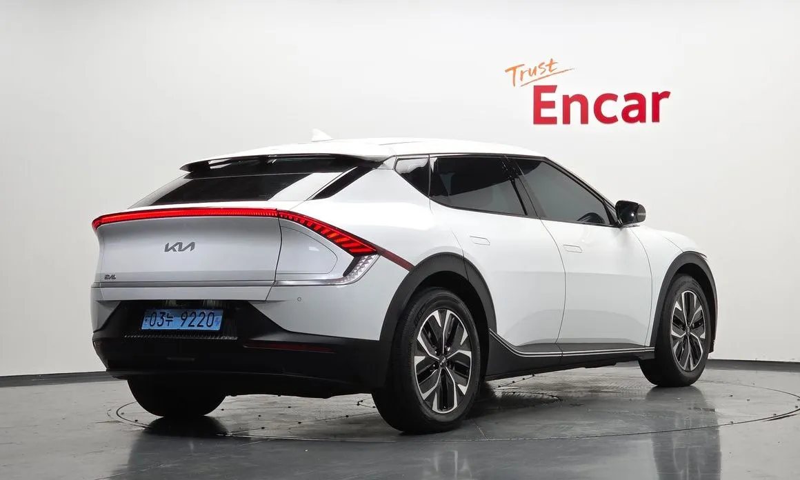 Kia EV6 — фото 3