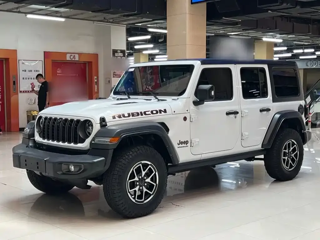 Jeep Wrangler — фото 6