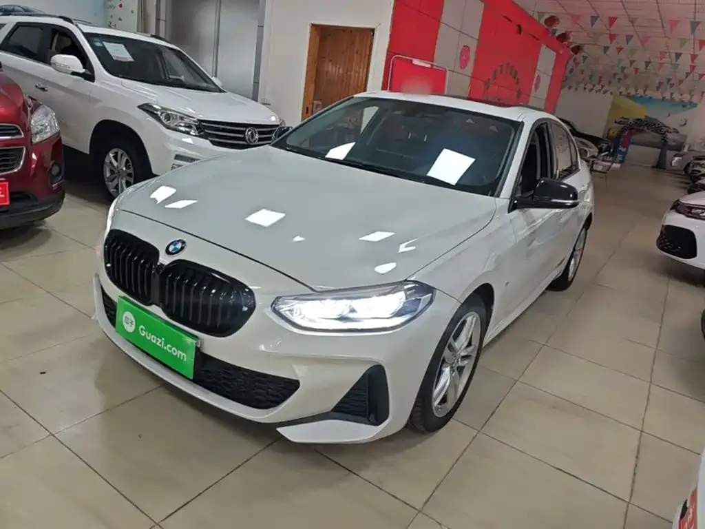 BMW 1 Series — фото 1