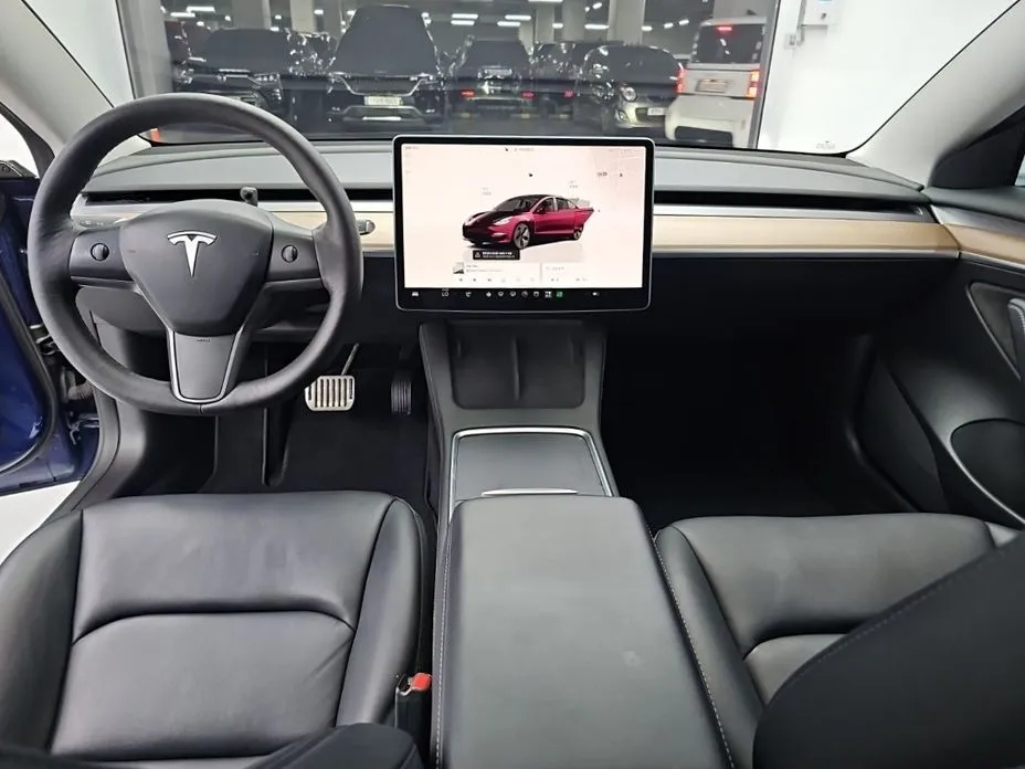 Tesla Model 3 — фото 6