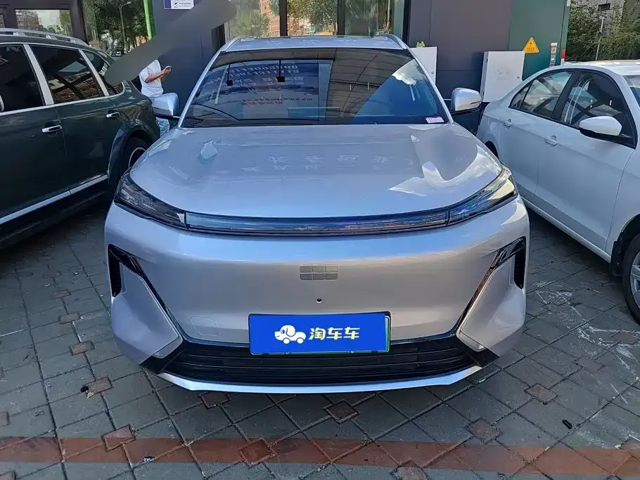 Geely Galaxy Xingjian 7 — фото 10