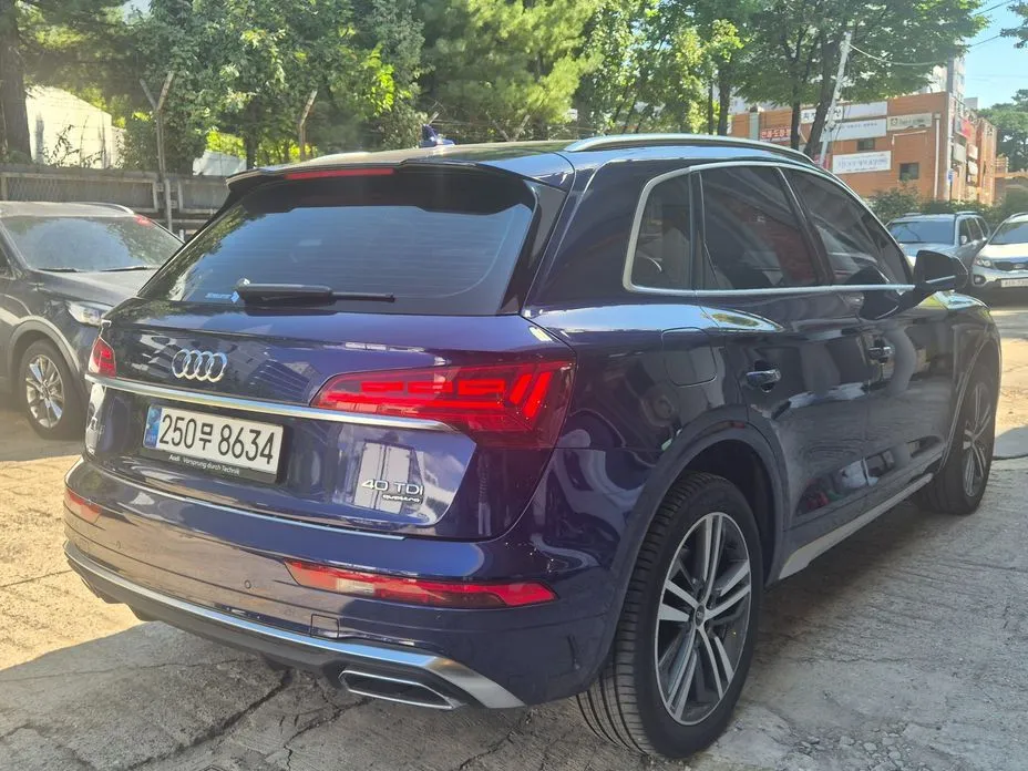 Audi Q5 — фото 10