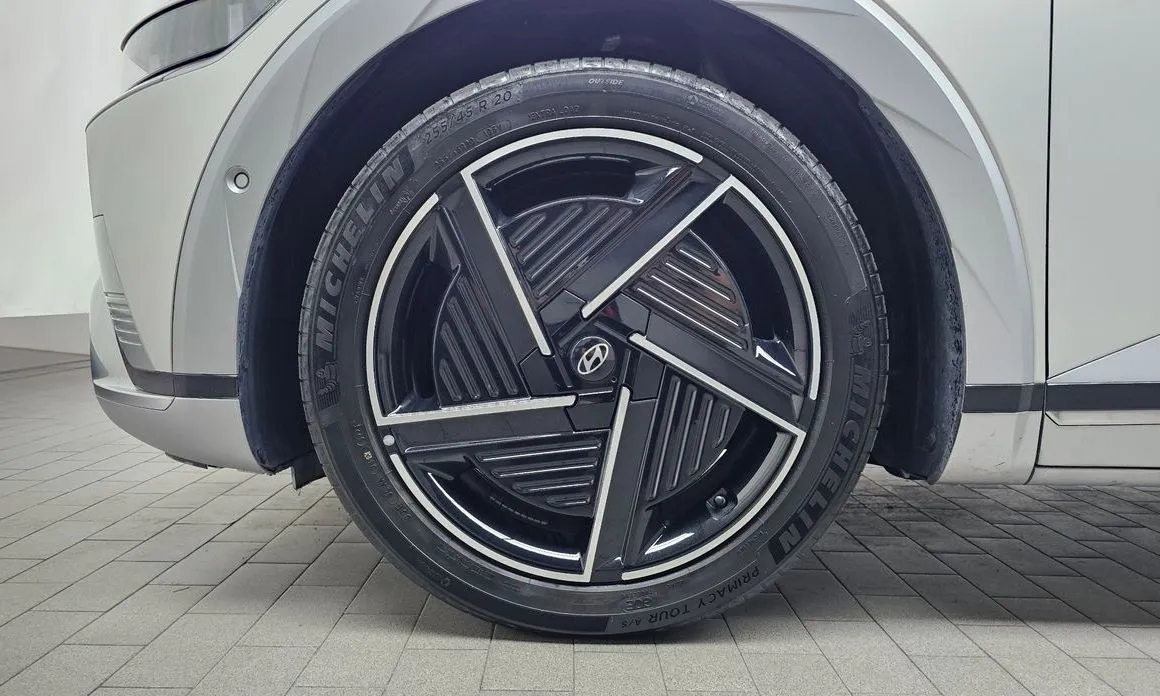Hyundai Ioniq5 — фото 8