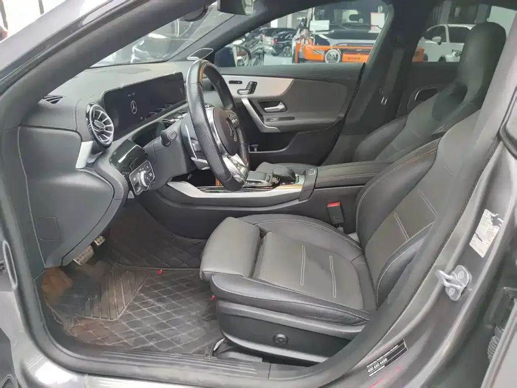Mercedes-Benz CLA AMG — фото 3
