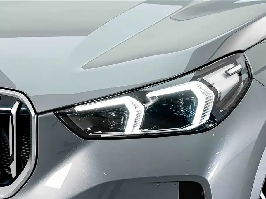 BMW X1 — фото 3