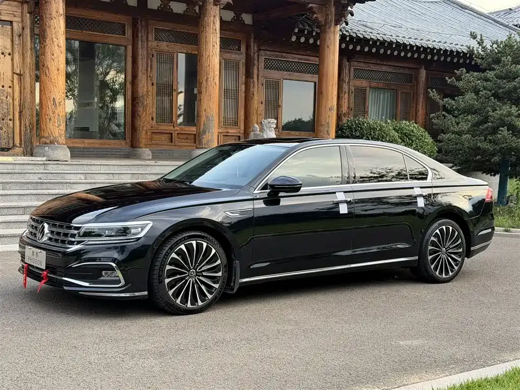 Volkswagen Phideon — фото 1
