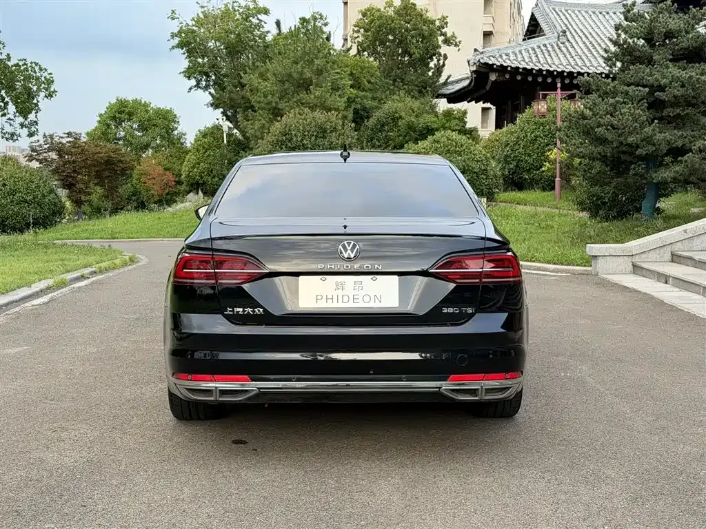 Volkswagen Phideon — фото 5