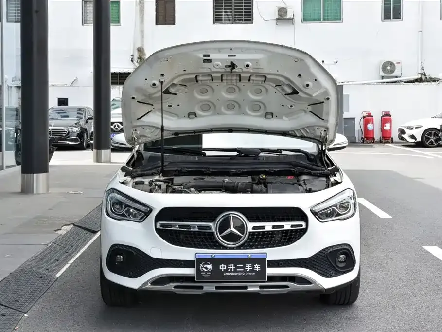 Mercedes-Benz GLA — фото 7