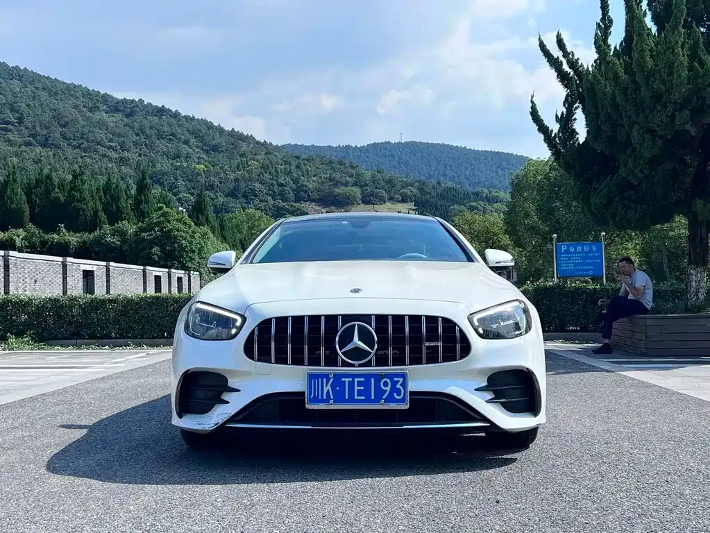 Mercedes-Benz E-Class (Import) — фото 10