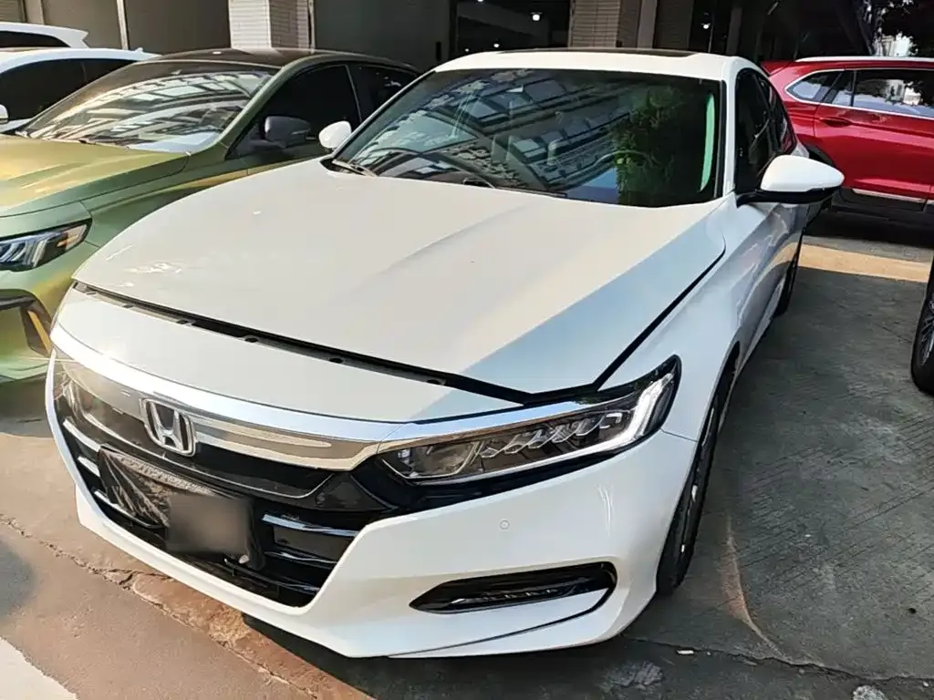 Honda Accord — фото 5