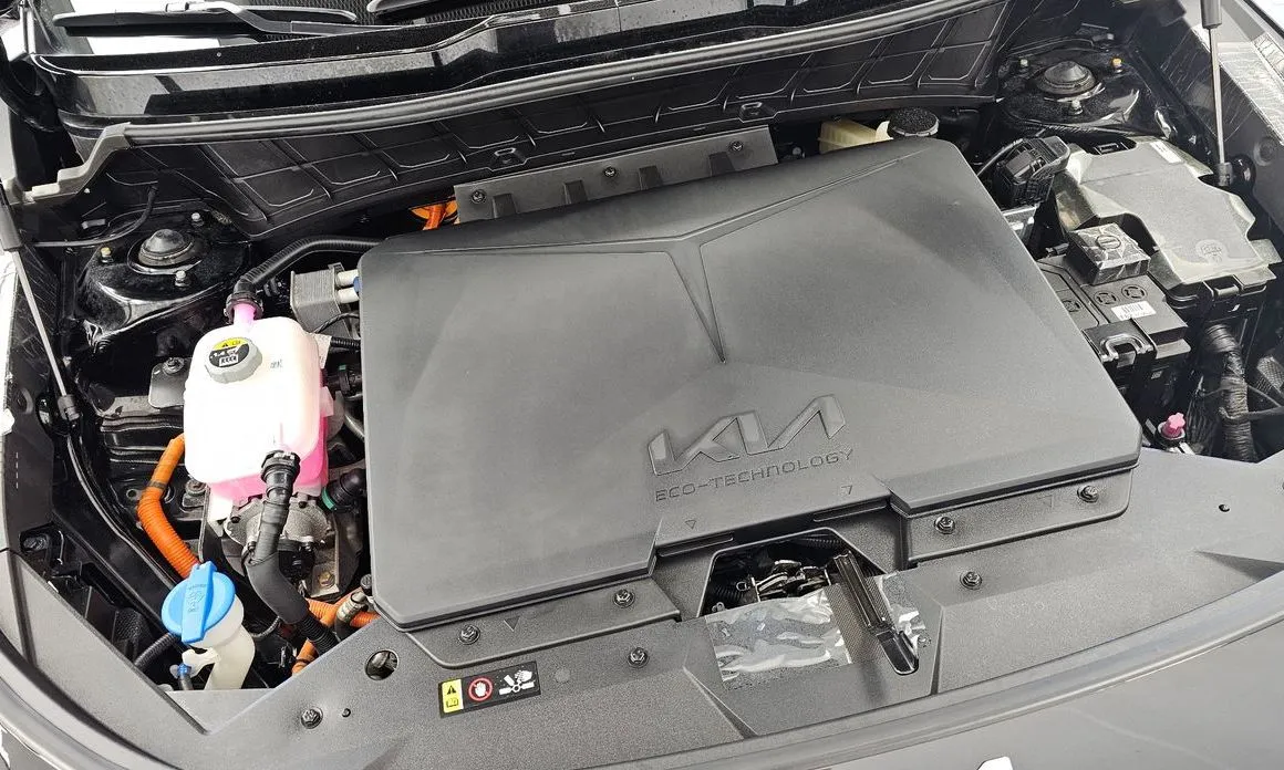 Kia Niro — фото 10