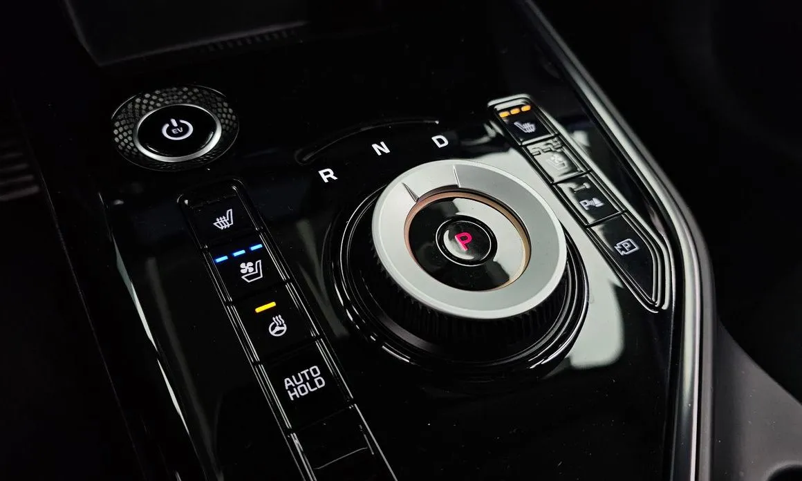 Kia Niro — фото 9