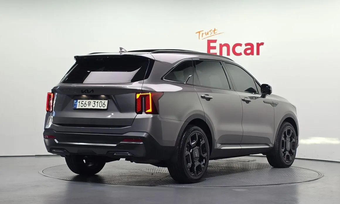 Kia Sorento — фото 4