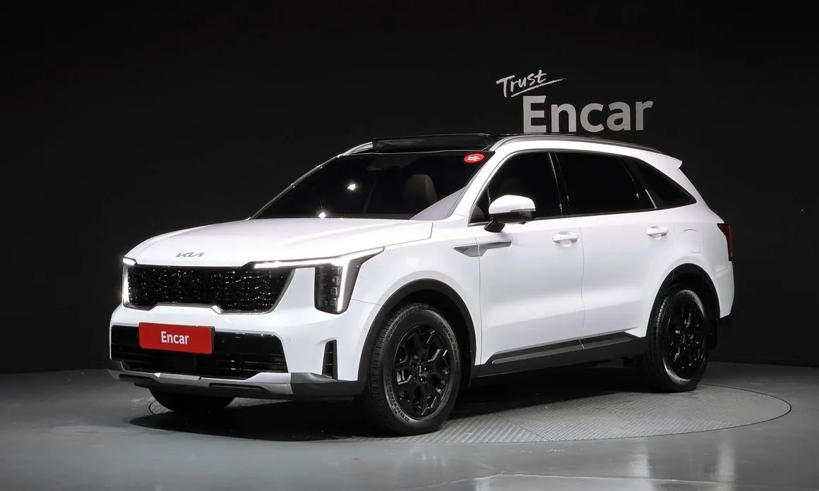 Kia Sorento — фото 1
