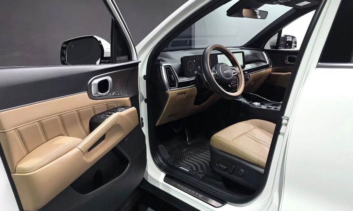 Kia Sorento — фото 10