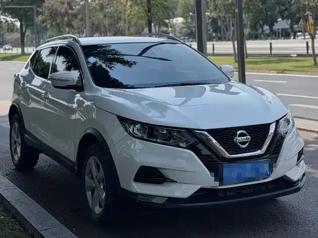 Nissan Qashqai — фото 6