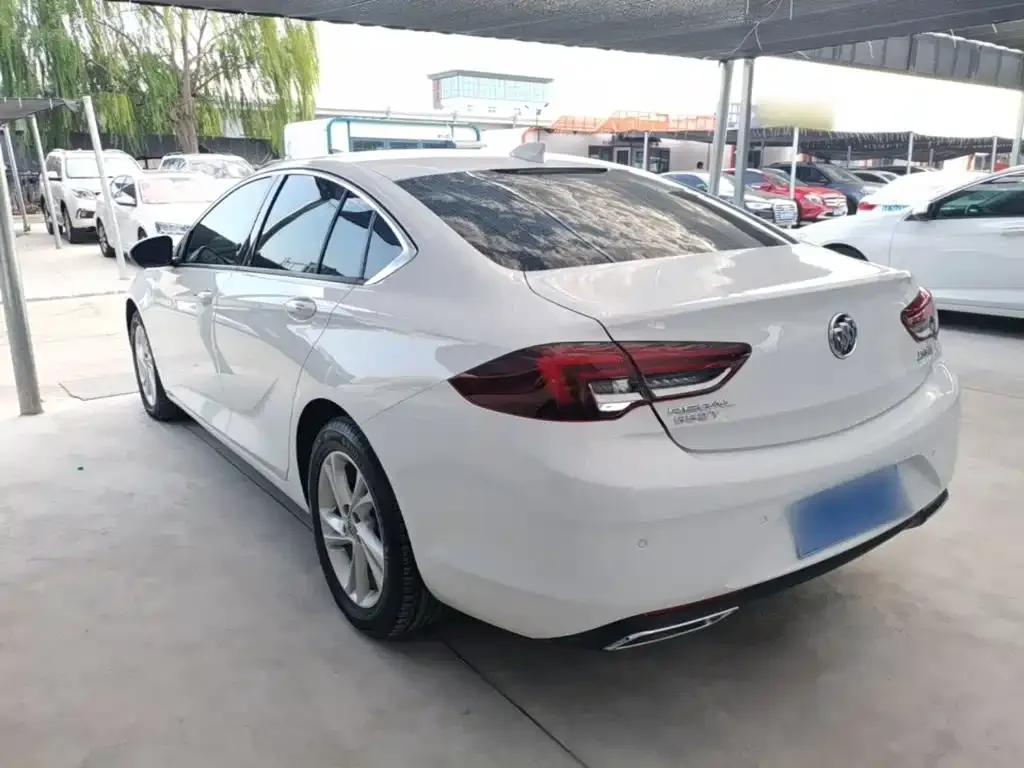 Buick Regal — фото 7