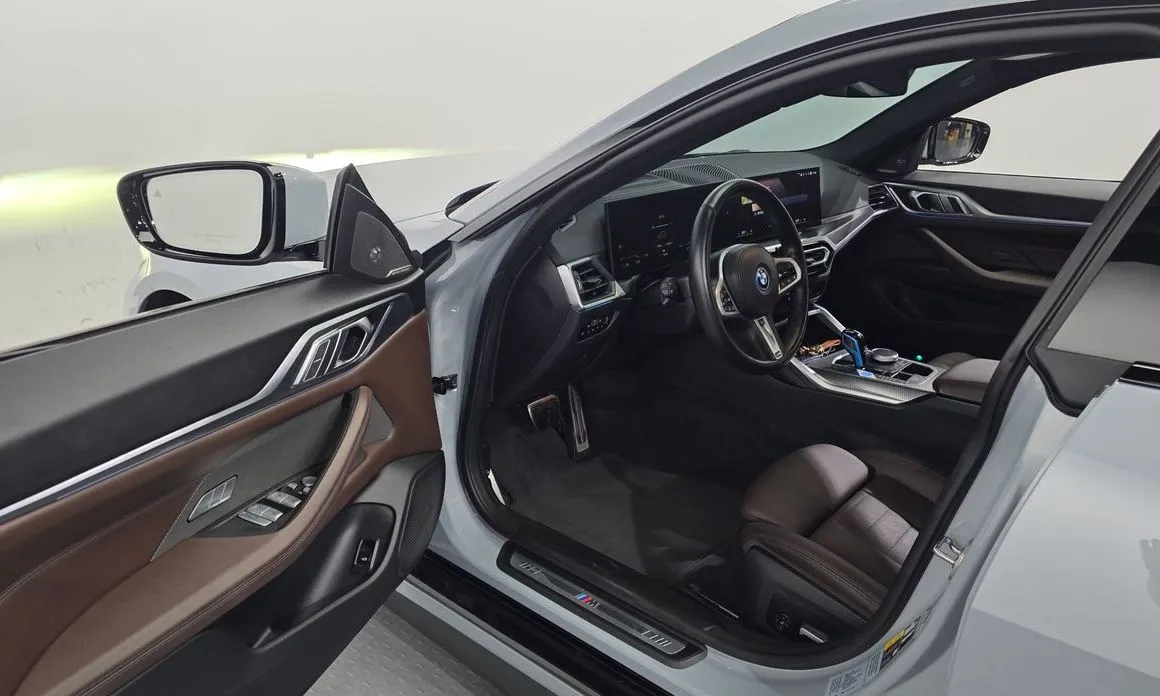 BMW i4 — фото 6