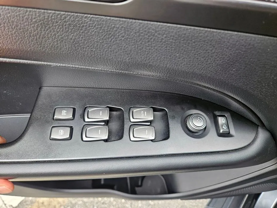 KG Mobility (Ssangyong) Rexton — фото 7