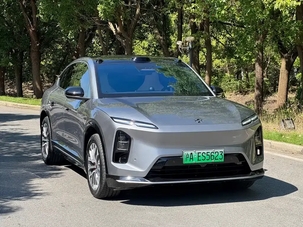 NIO EC6 — фото 9