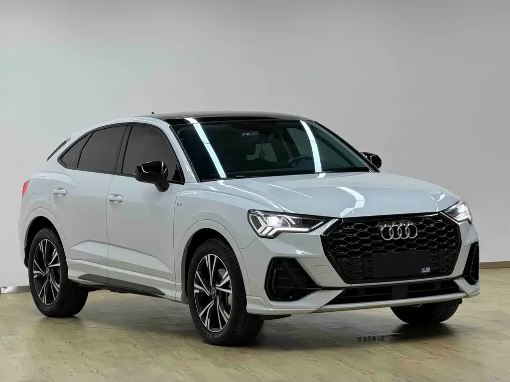 Audi Q3 Sportback — фото 2