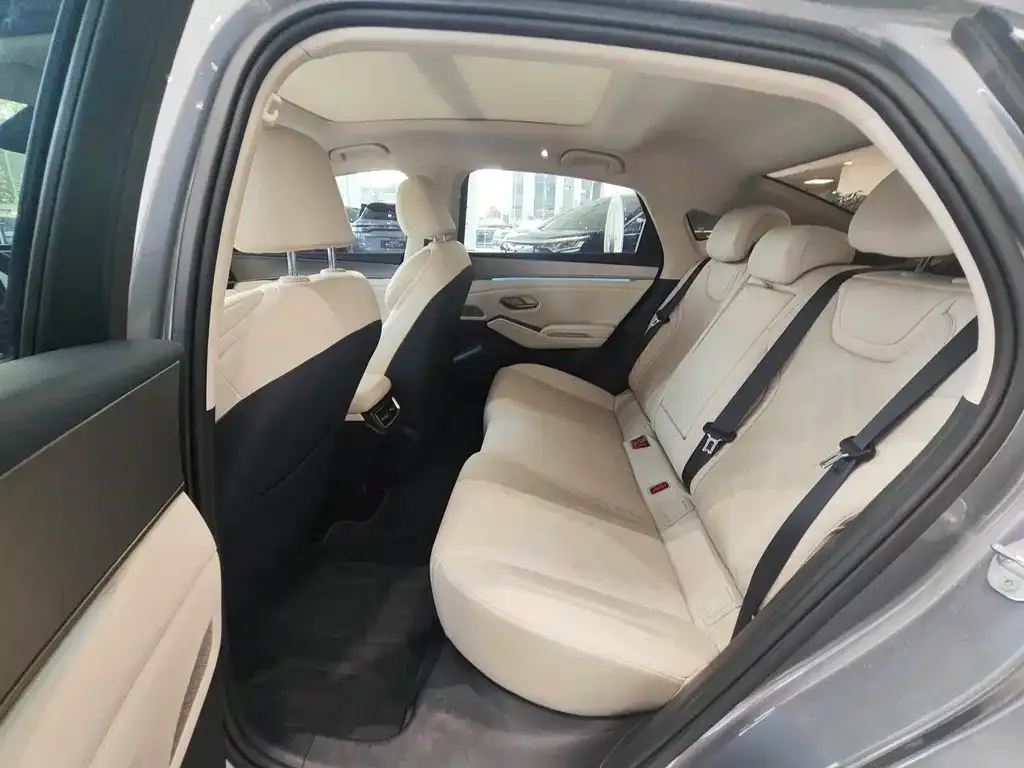 BYD Qin L — фото 3
