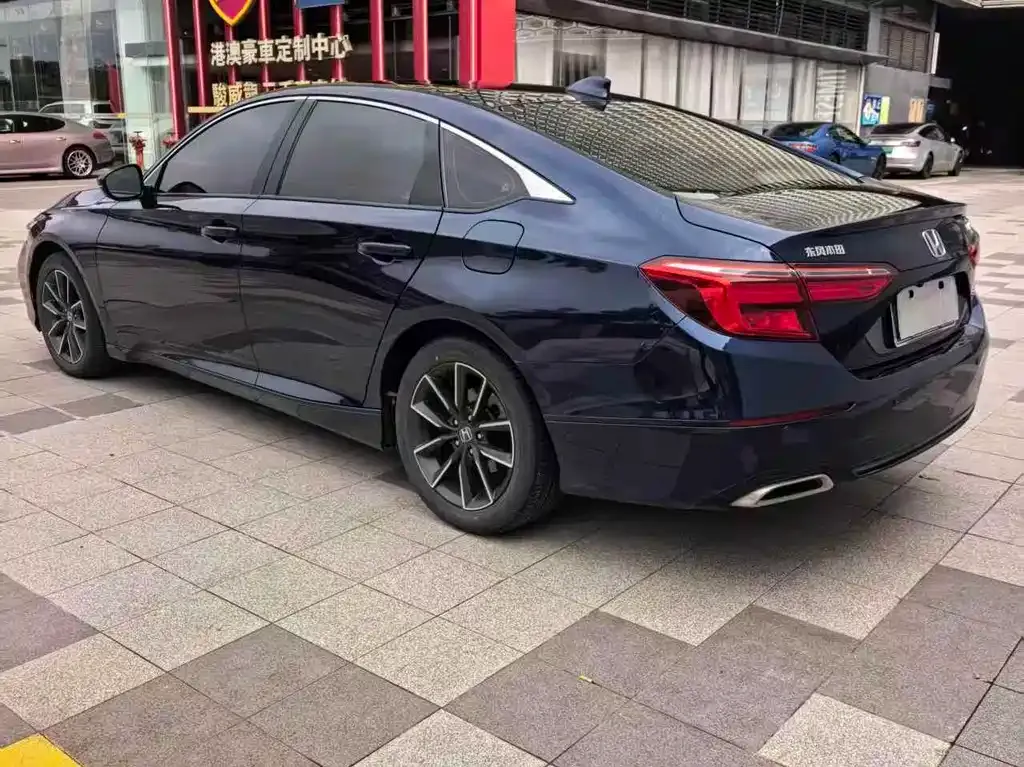 Honda Inspire — фото 5